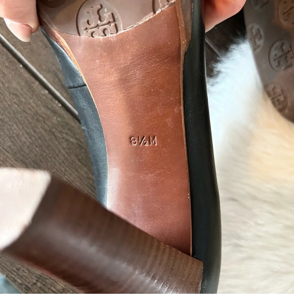 Tory Burch black leather heels - Picture 5 of 5